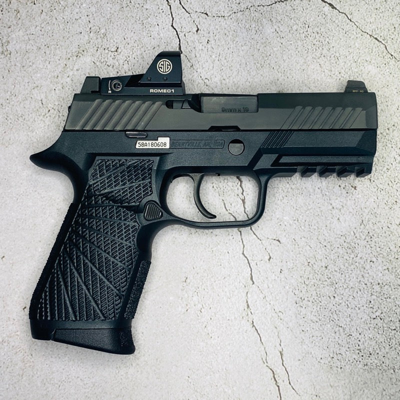 15-Round Magazine Pinky Base Plate For Sig P320 Wilson Combat Compact and X-Compact Frames