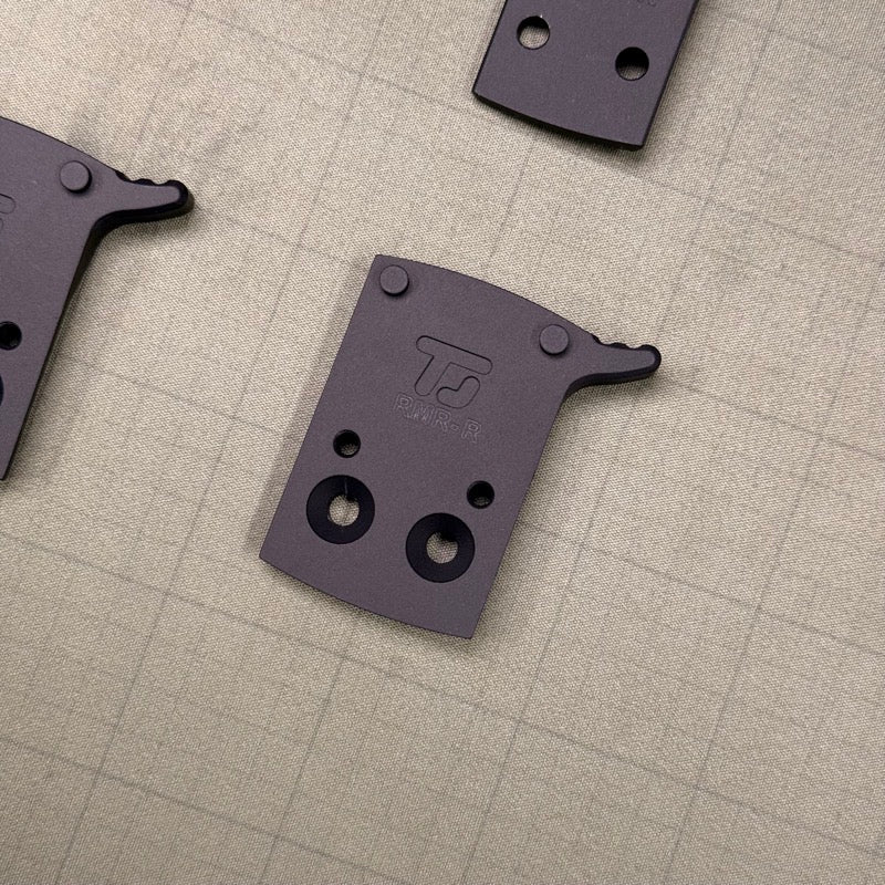 Optic Riser w/Charging Handle