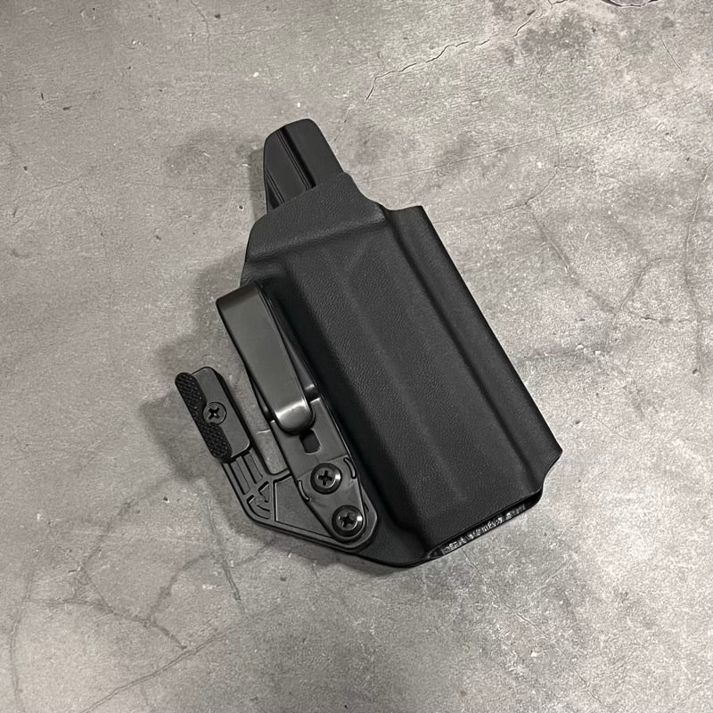 Divitos Ready to Ship IWB Holster for Sig P365XL