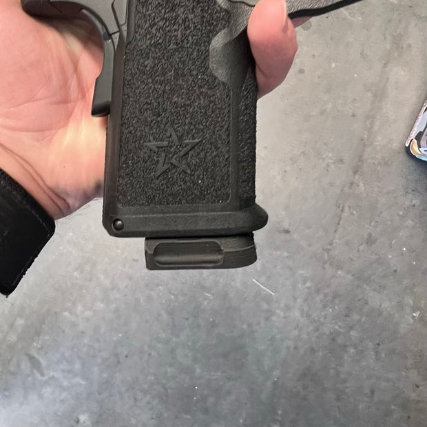 Tapered base for Staccato CS Mag