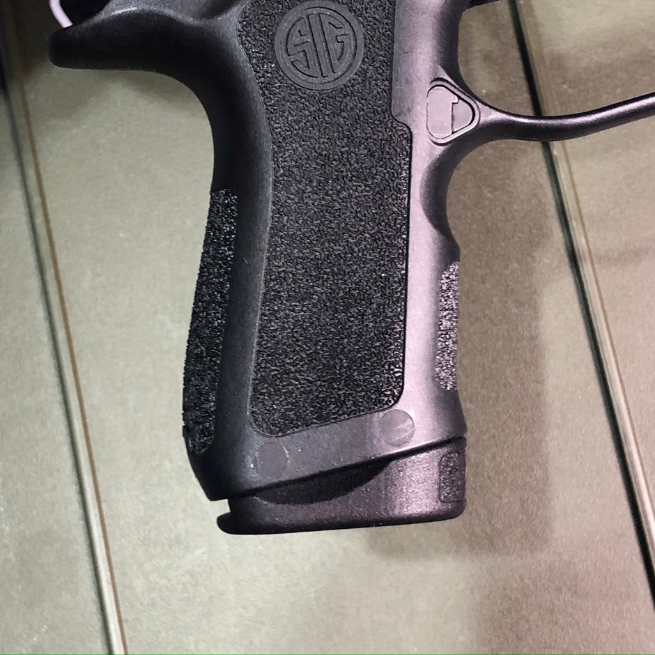 Pinky Extender for SIG P320 X-Compact